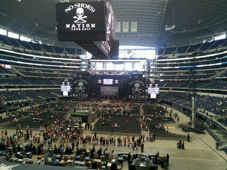 head-on concert view at AT&T Stadium
