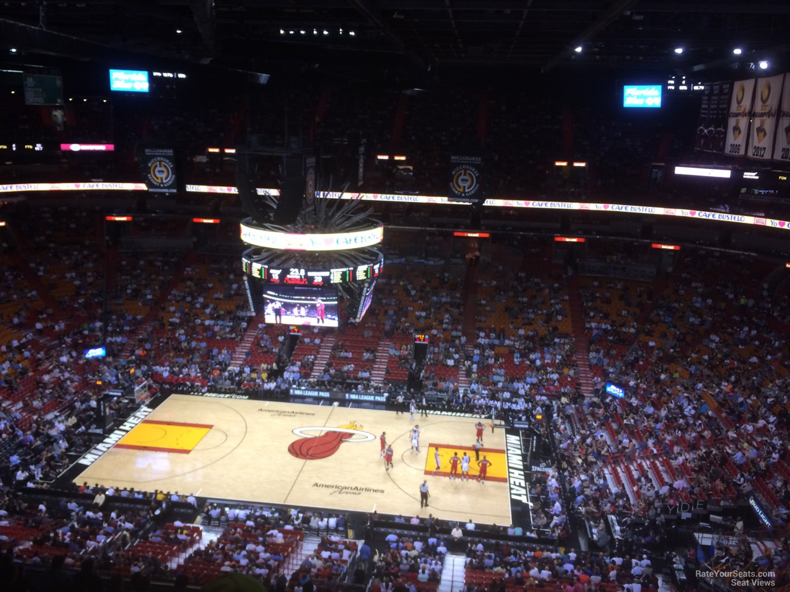 300 Level Center - AmericanAirlines Arena Basketball Seating - RateYourSeats.com1600 x 1200