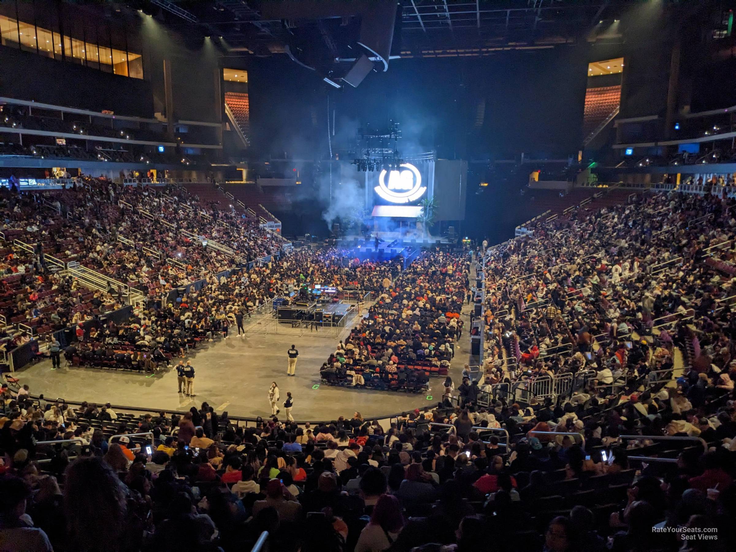 head-on concert view at Desert Diamond Arena