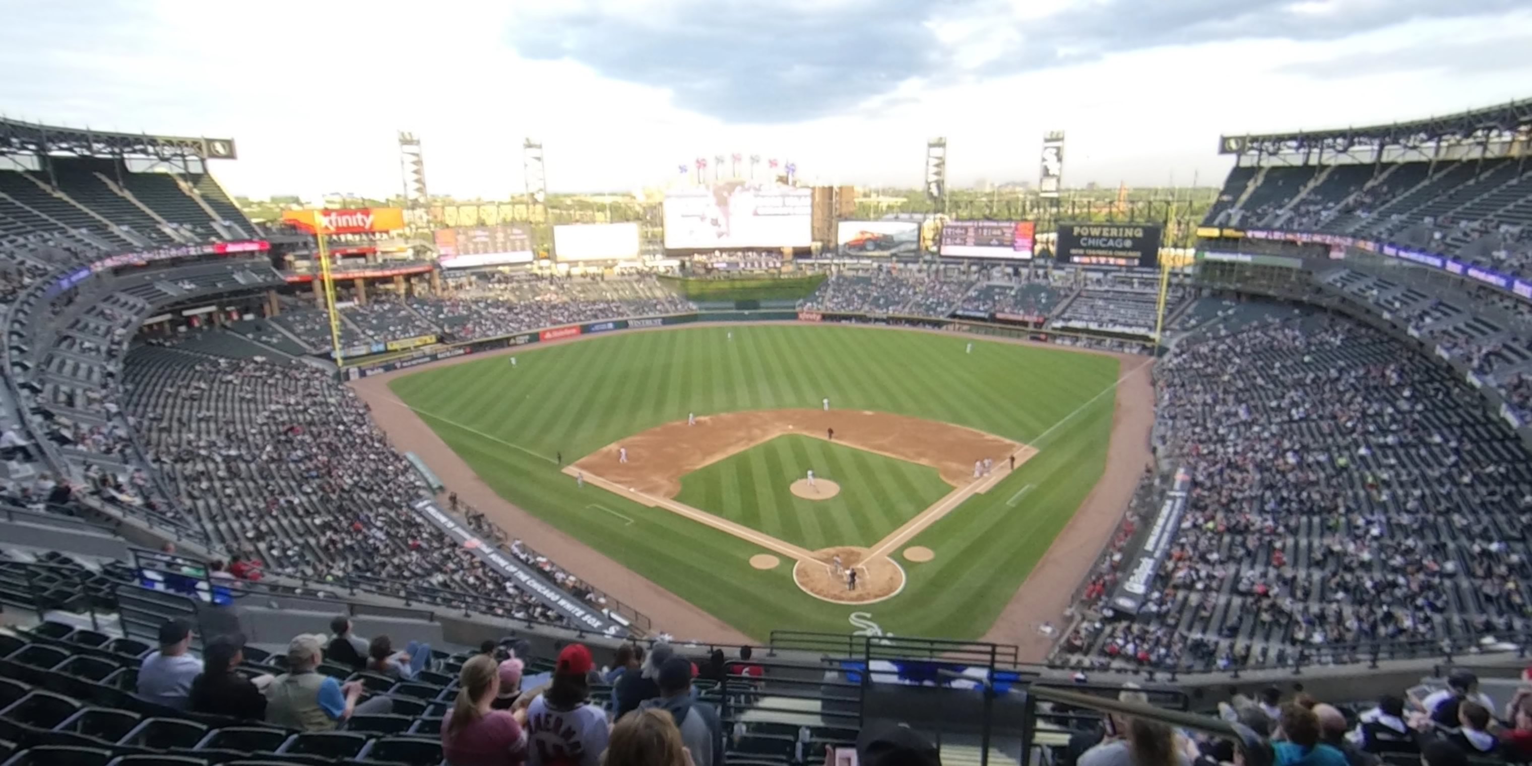 section 533 panoramic seat view  - guaranteed rate field
