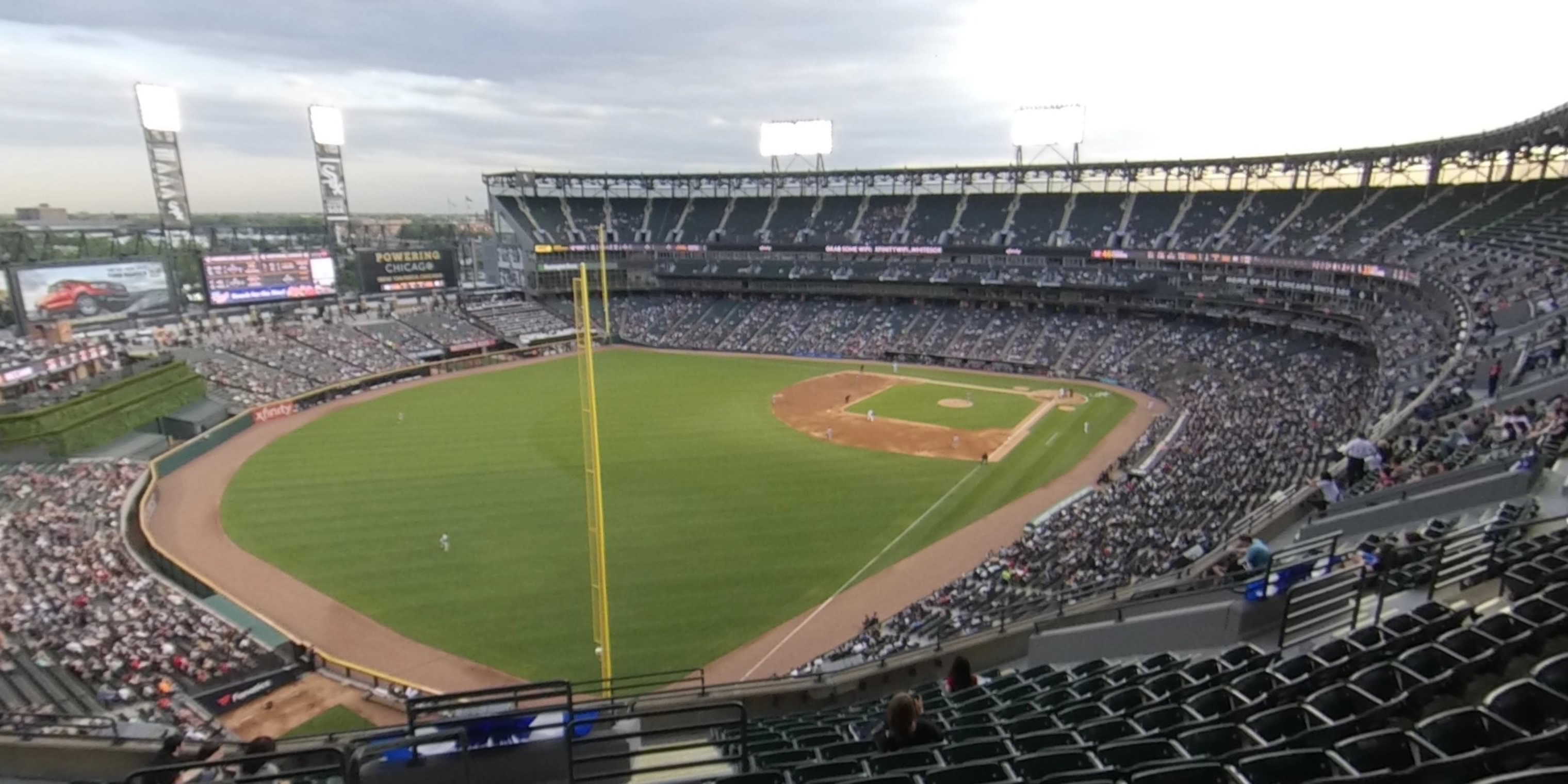 section 555 panoramic seat view  - guaranteed rate field