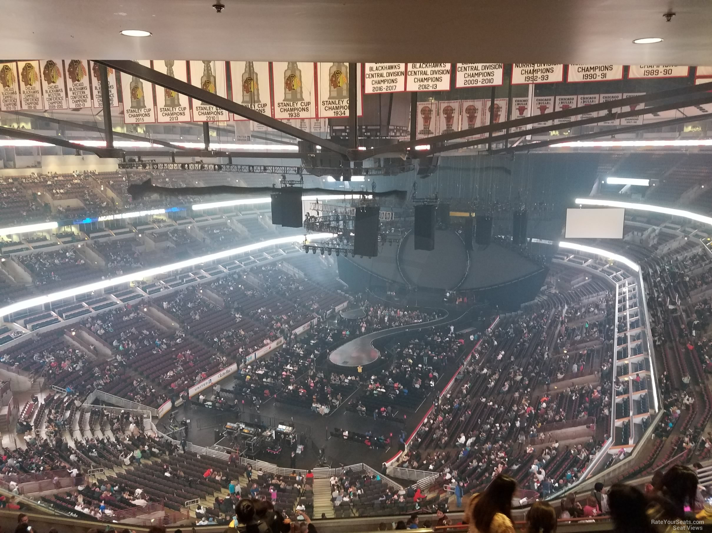 section 307, row 17 seat view  for concert - united center