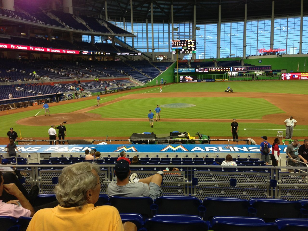 loanDepot park Seating 