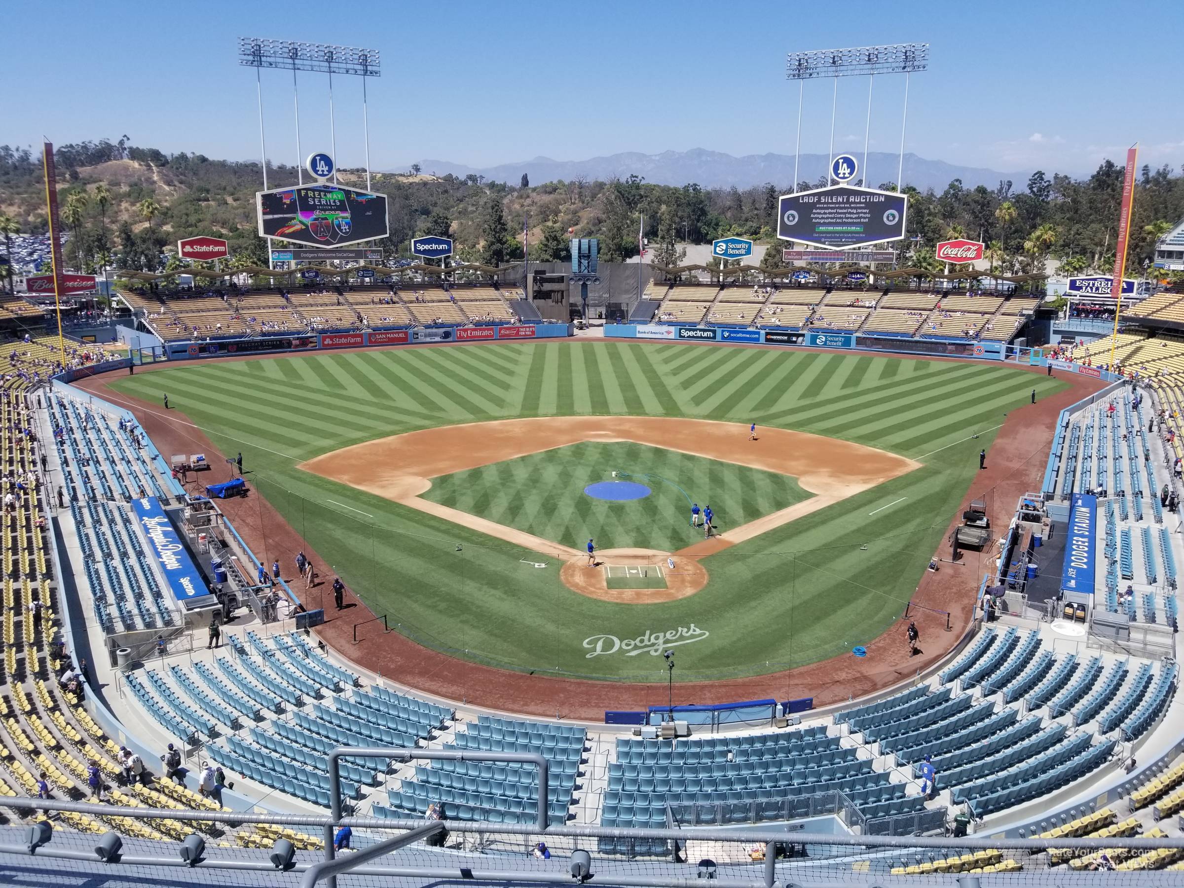 dodger stadium inside