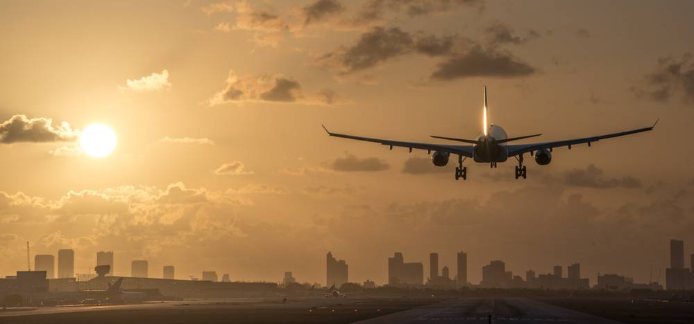 Plane flying into Miami International Airport