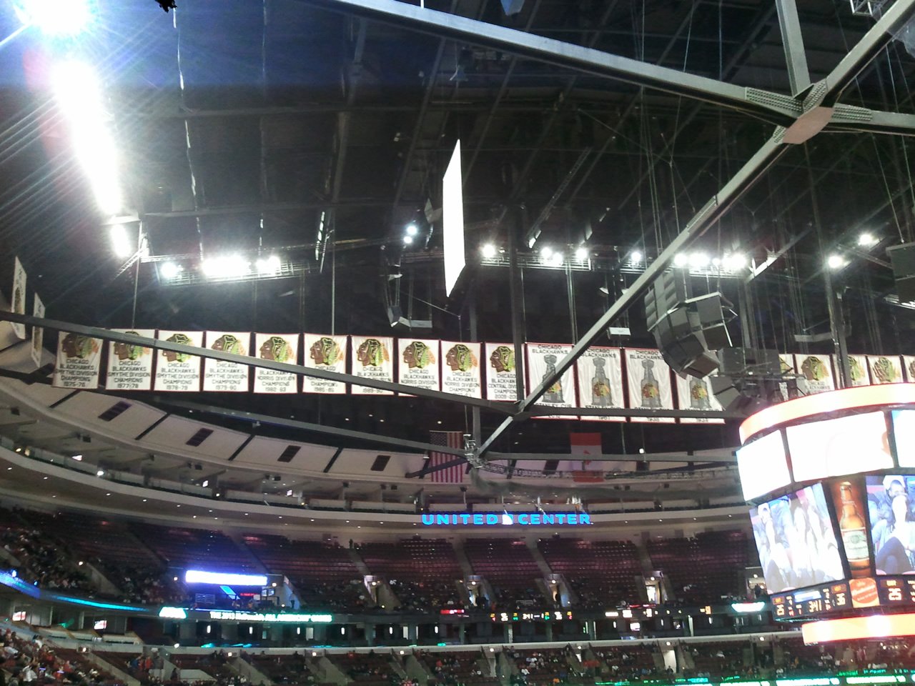 chicago blackhawks championship banners