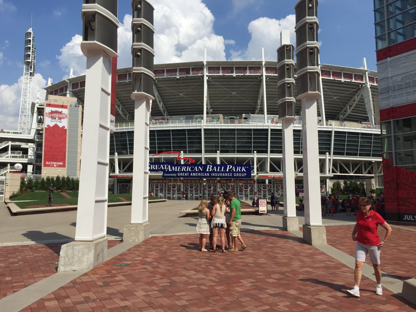 Alternate Reds jerseys. They look great down on the field in GABP