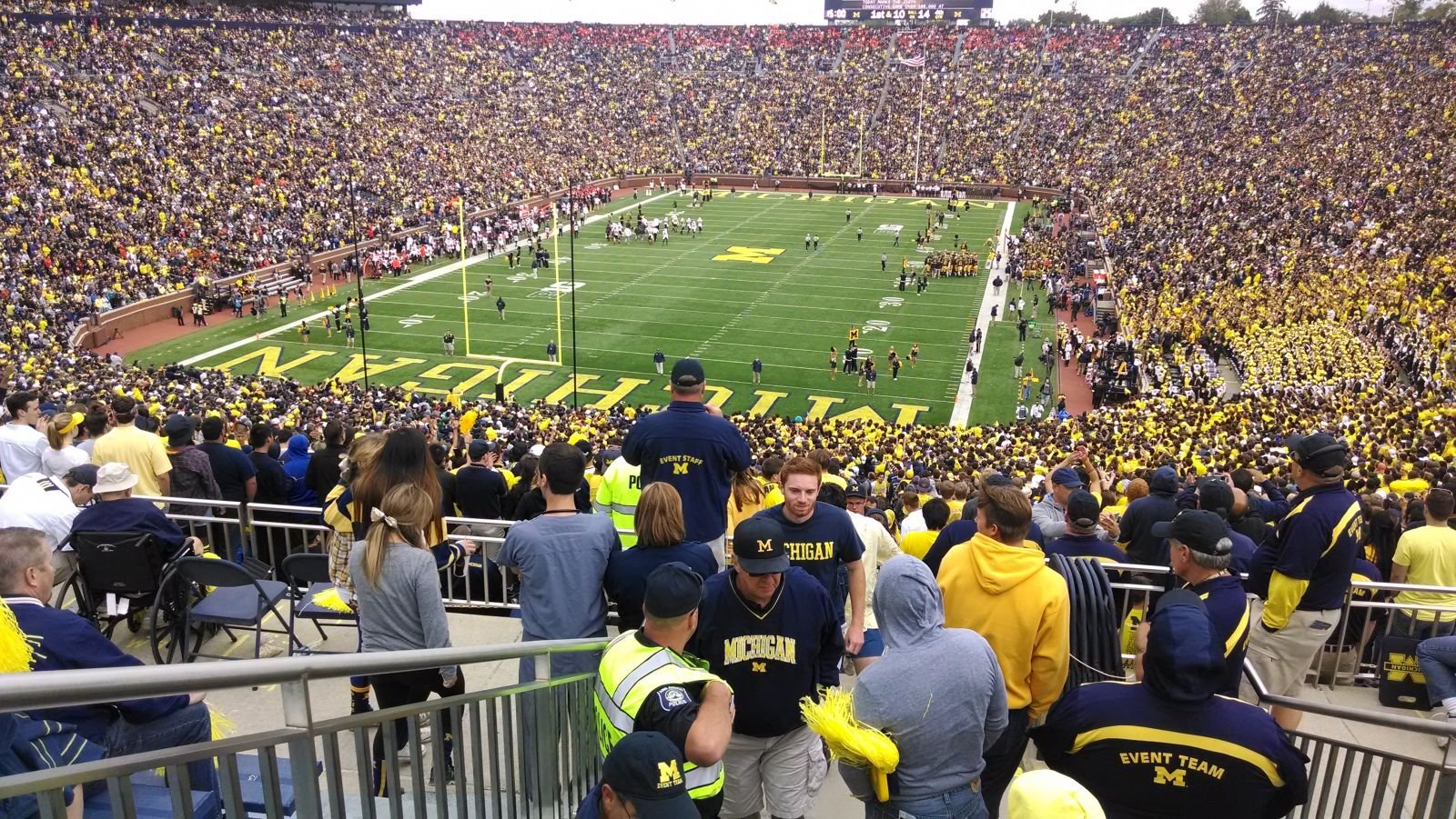 section 32r, row h seat view  - michigan stadium