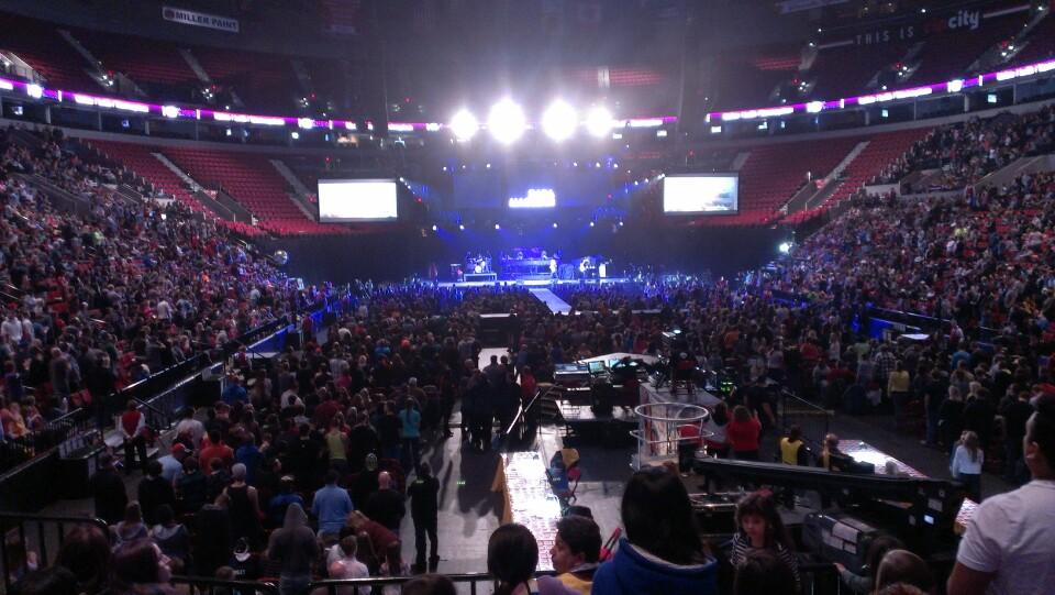 section 118, row gg seat view  for concert - moda center (rose garden)