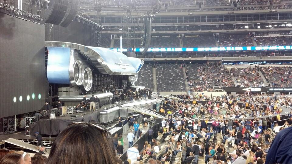 section 142 seat view  for concert - metlife stadium