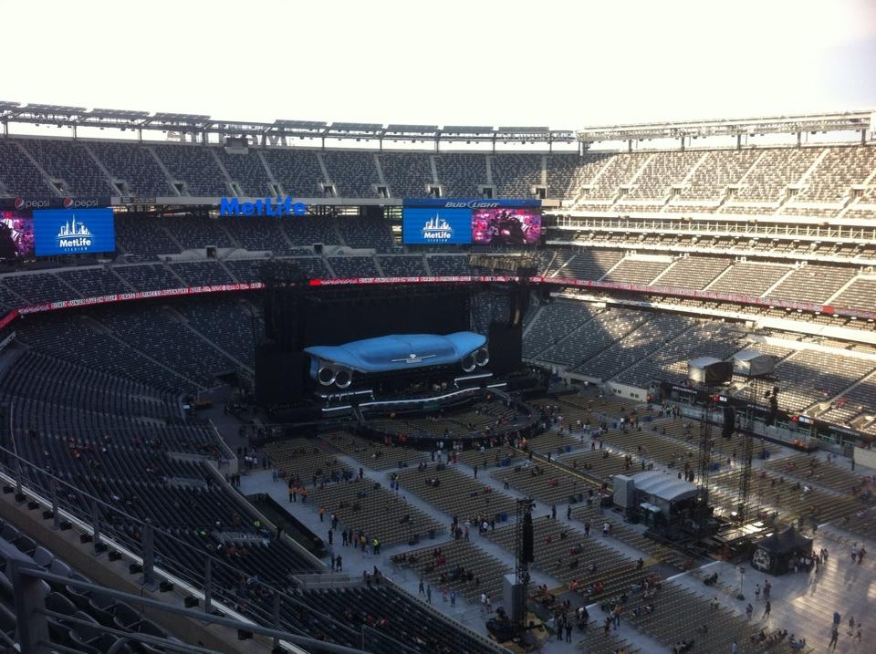 section 333 seat view  for concert - metlife stadium