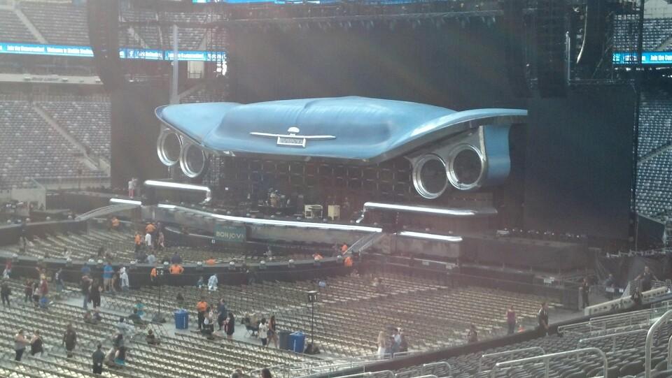 section 114, row 25 seat view  for concert - metlife stadium