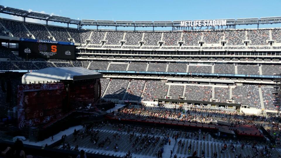 section 239 seat view  for concert - metlife stadium