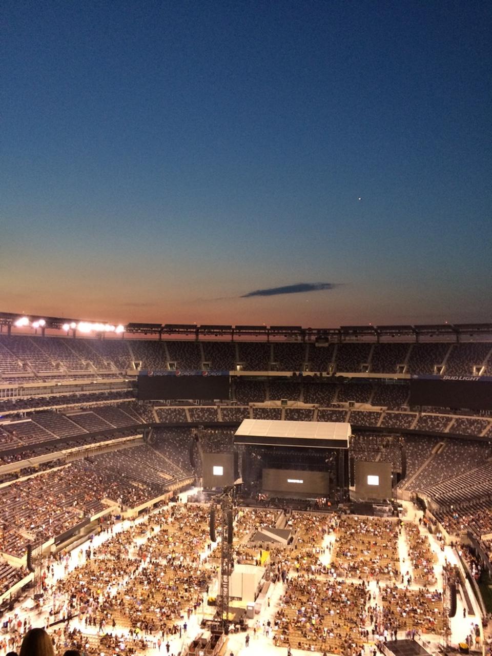 section 324 seat view  for concert - metlife stadium