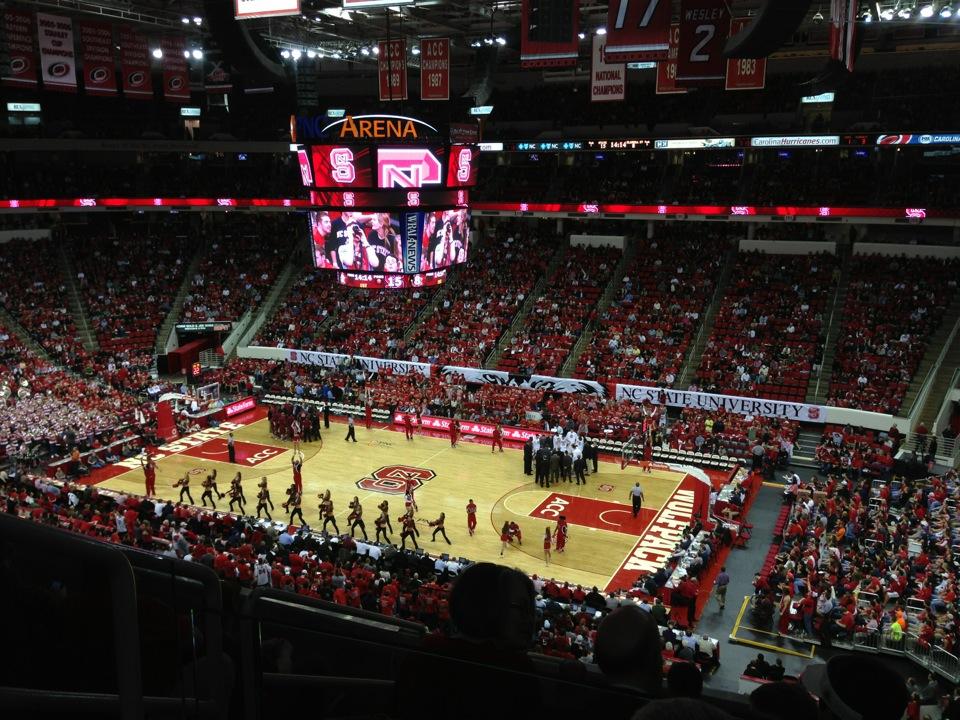 Игра новая арена. PNC Arena. NBA Arena. Гент Арена баскетбол.