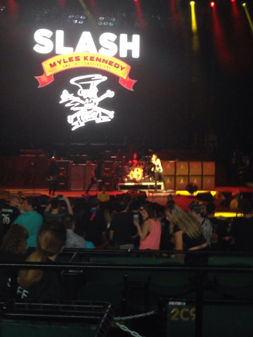 Xfinity Center (Mansfield) VIP Box Seats