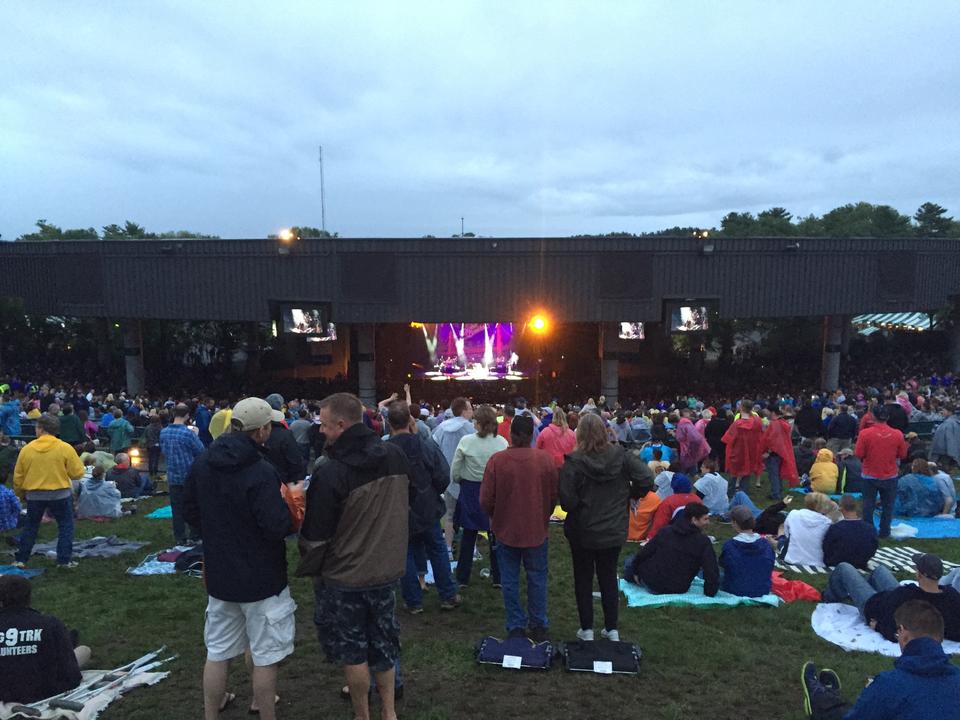 Xfinity Theater Lawn Seating Chart