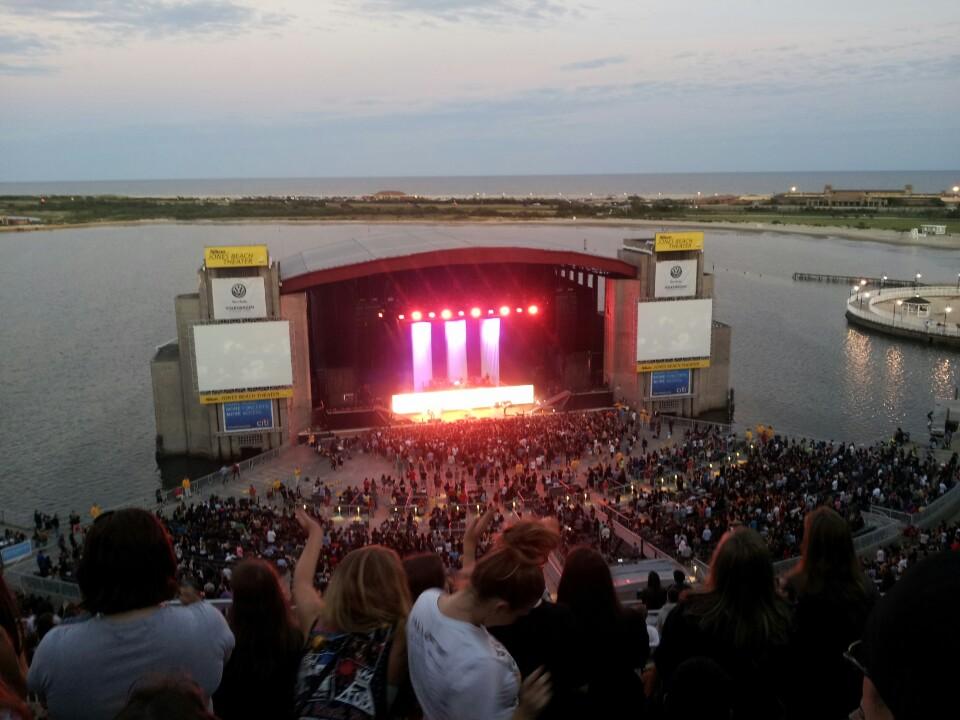 mezzanine 23 seat view  - jones beach theater