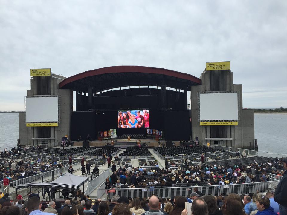 stadium 7r seat view  - jones beach theater