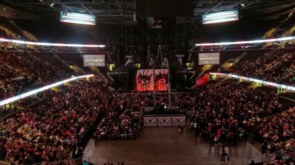section m102, row 14 seat view  for concert - rocket arena