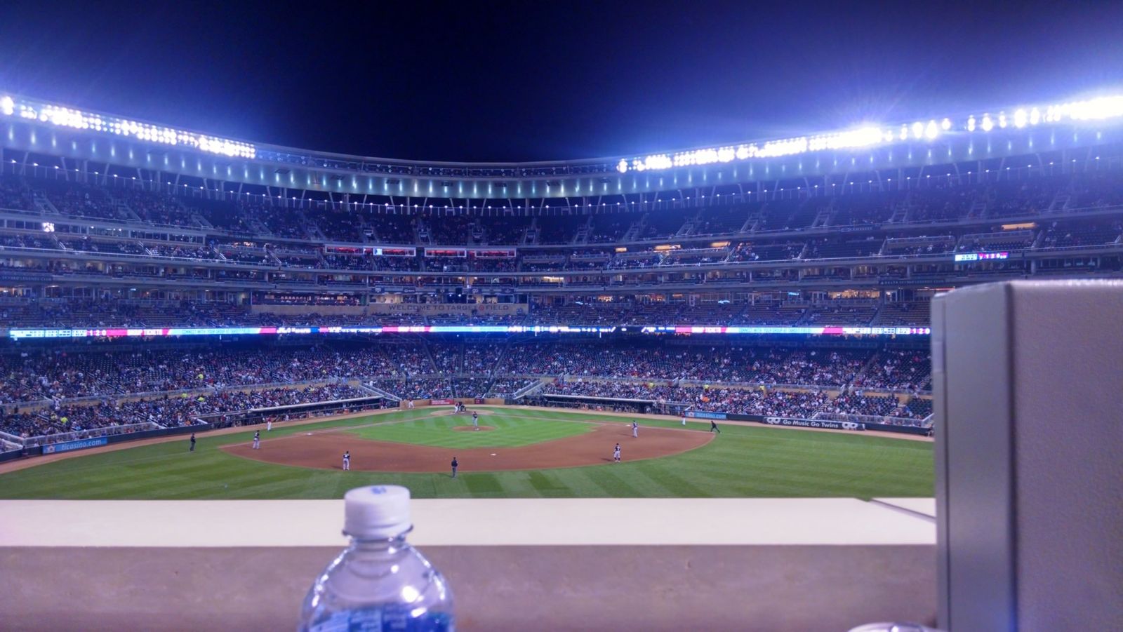 Delta Sky360 Suite At Target Field Rateyourseats Com