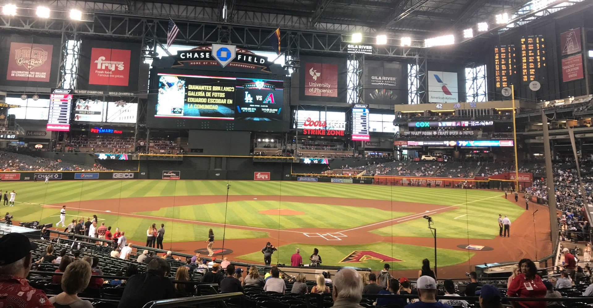 section 123, row 25 seat view  for baseball - chase field