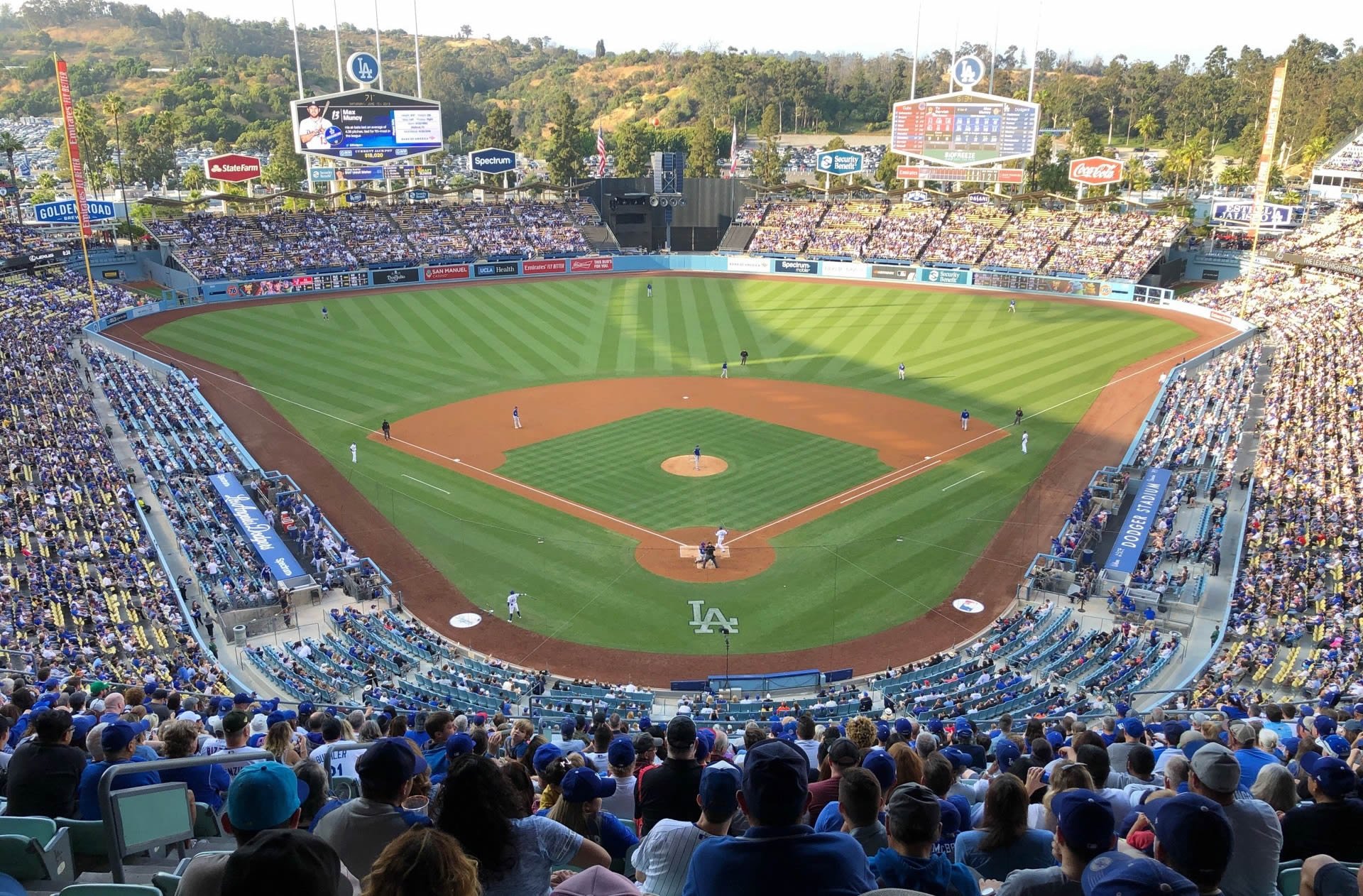 Dodger Stadium Seating Infield Reserve Mvp Two Birds Home