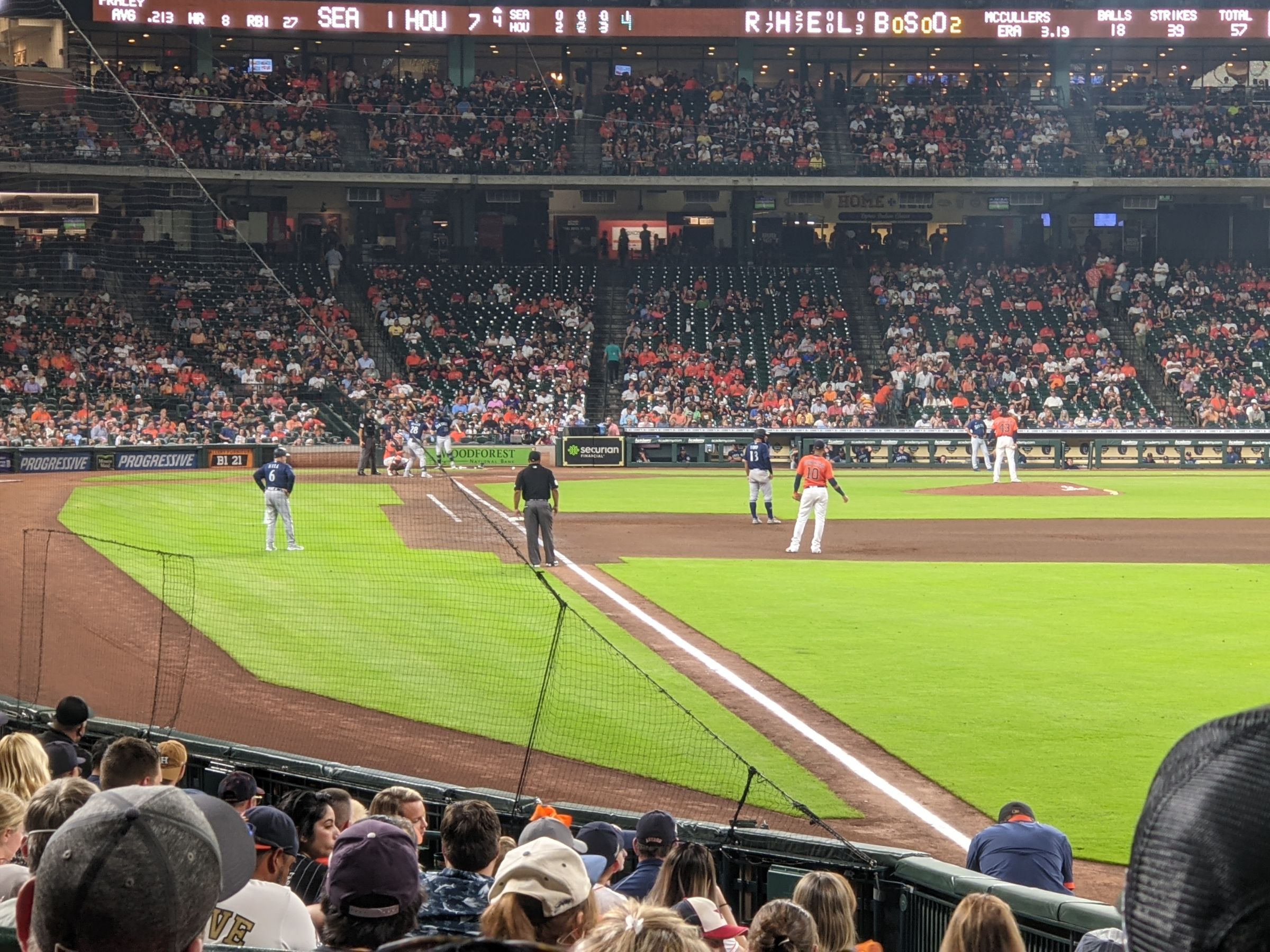 View From My Seat Minute Maid Park - 49l8tz0