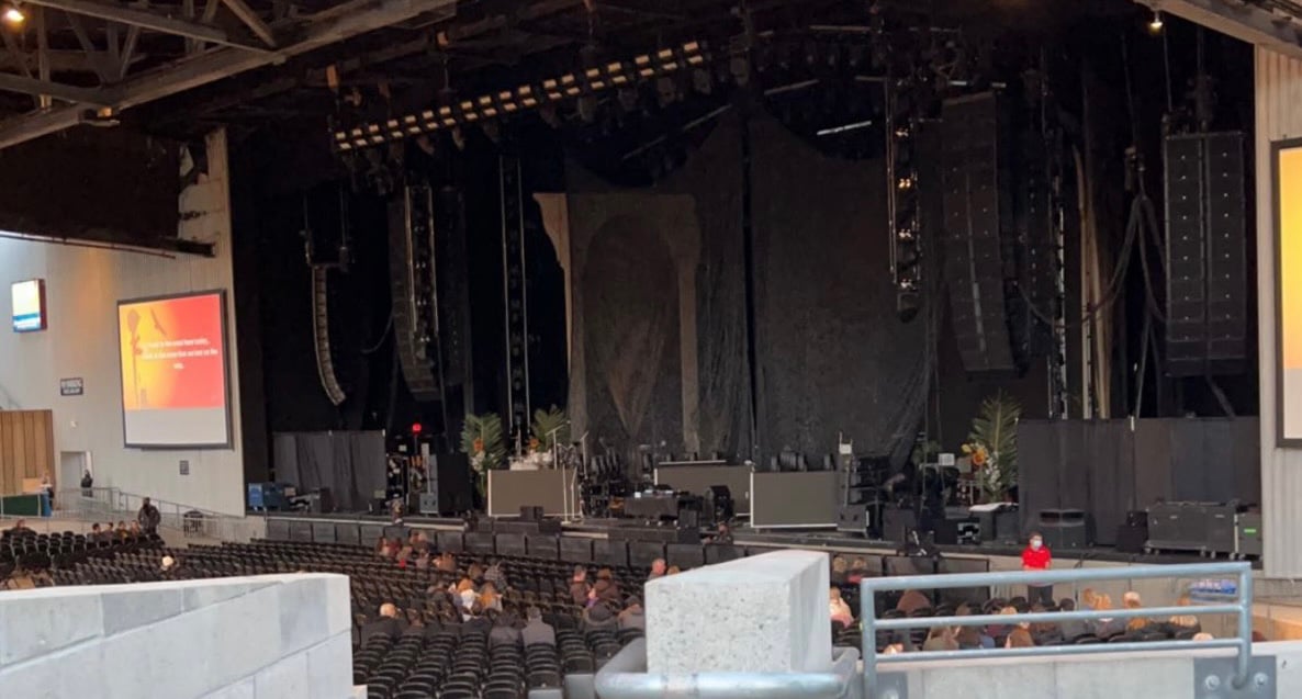 section 201, row ff seat view  - concord pavilion