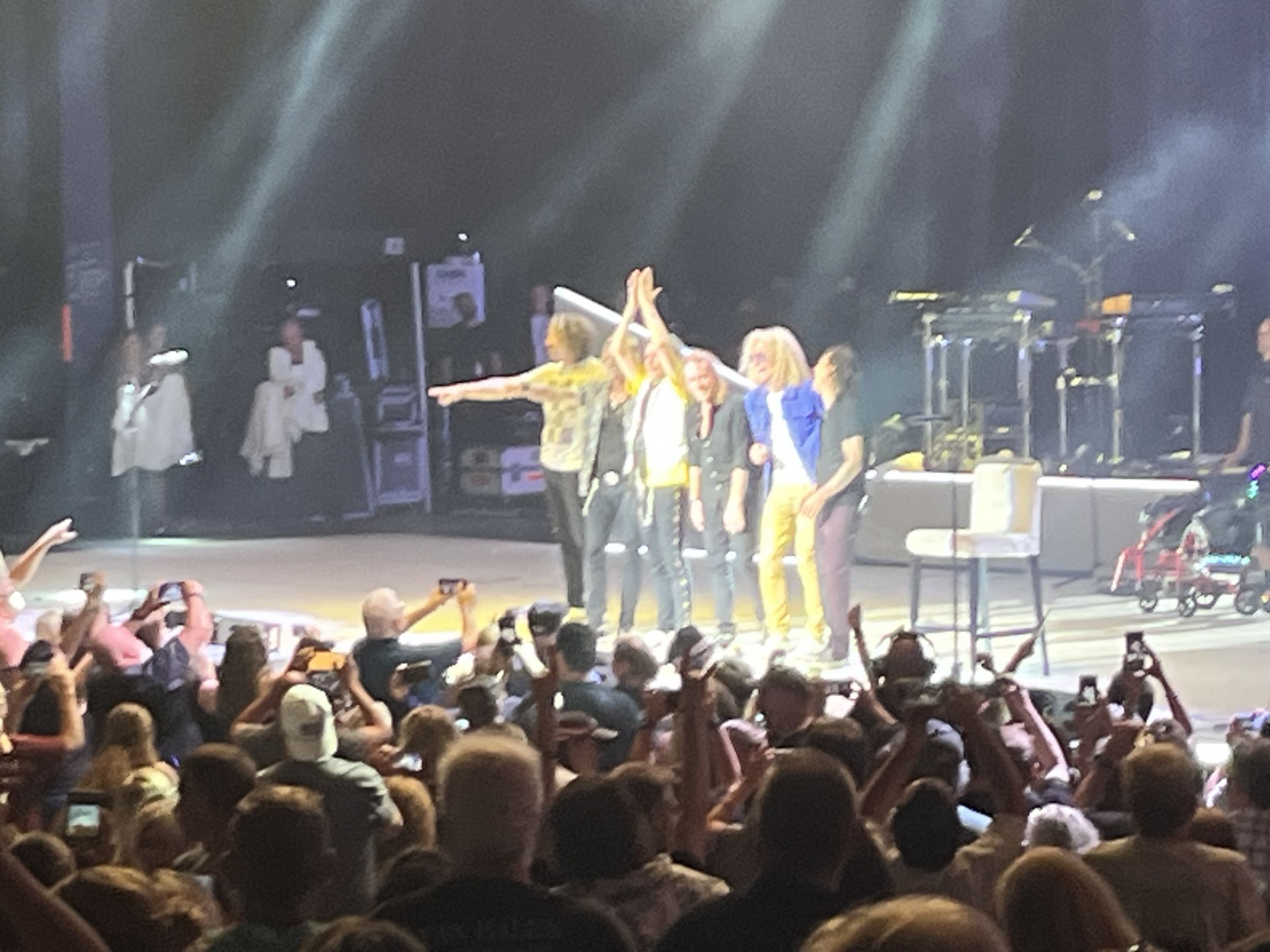 vip box seats, row reserved seat view - xfinity center (mansfield)