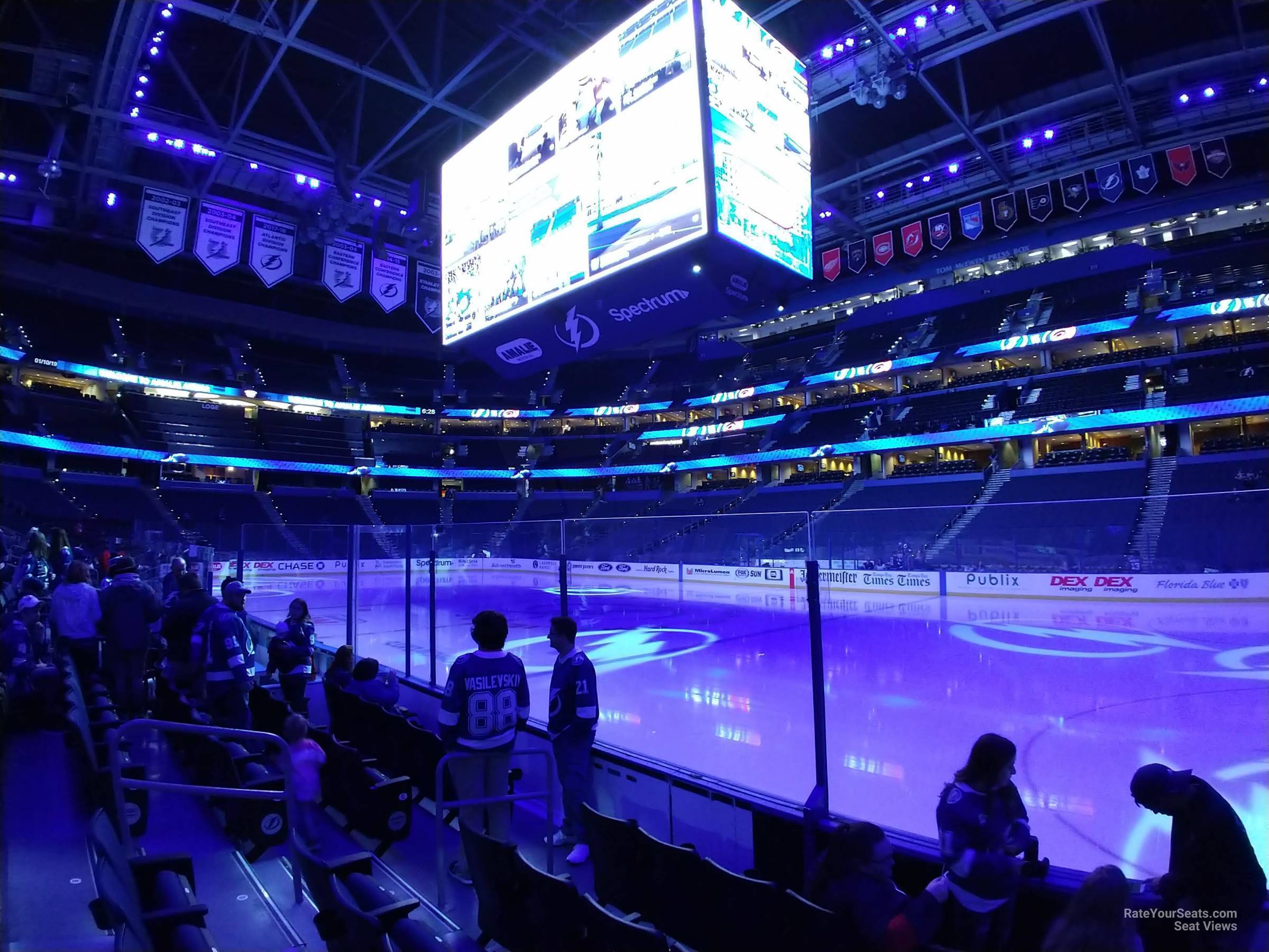 Amalie Arena Seat Viewer - 39phhci