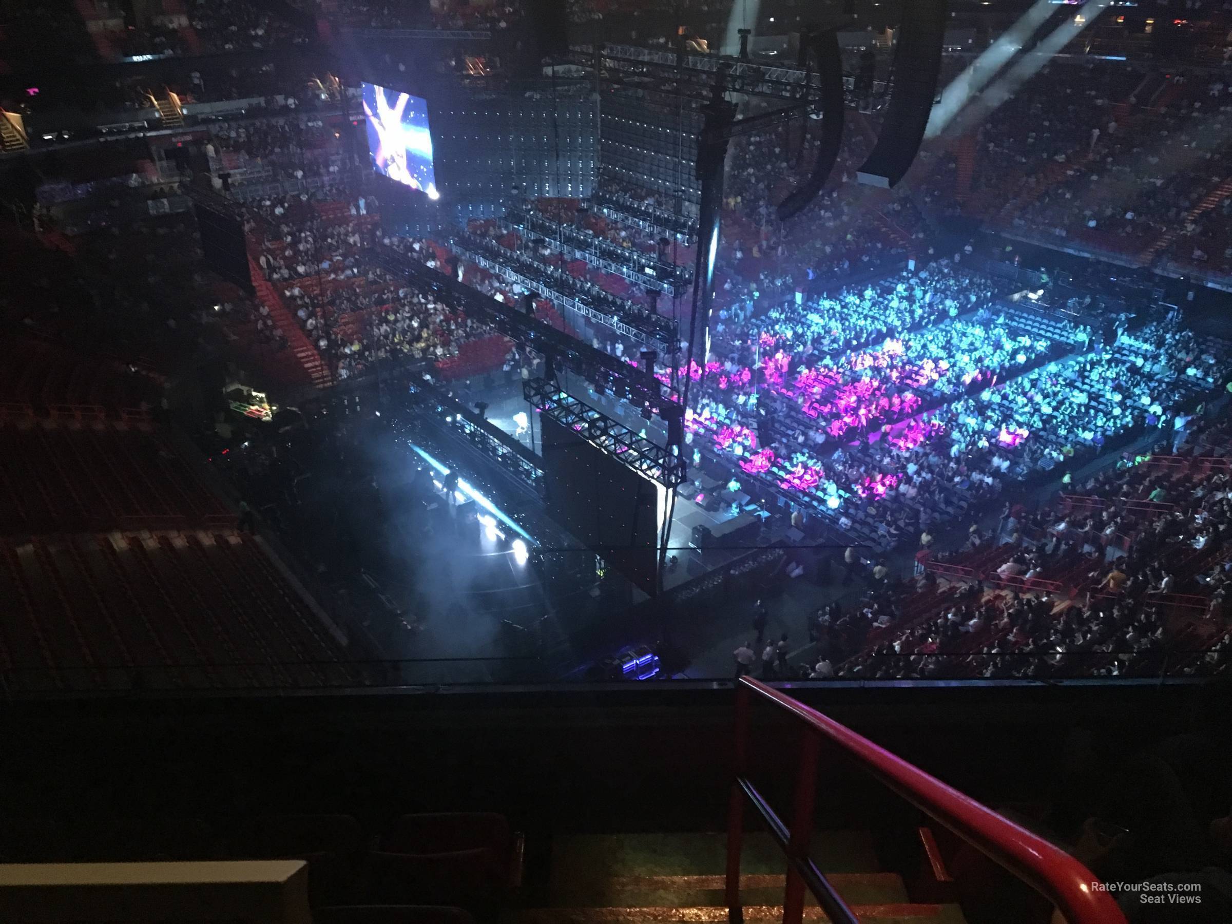 section 401, row 4 seat view  for concert - miami-dade arena