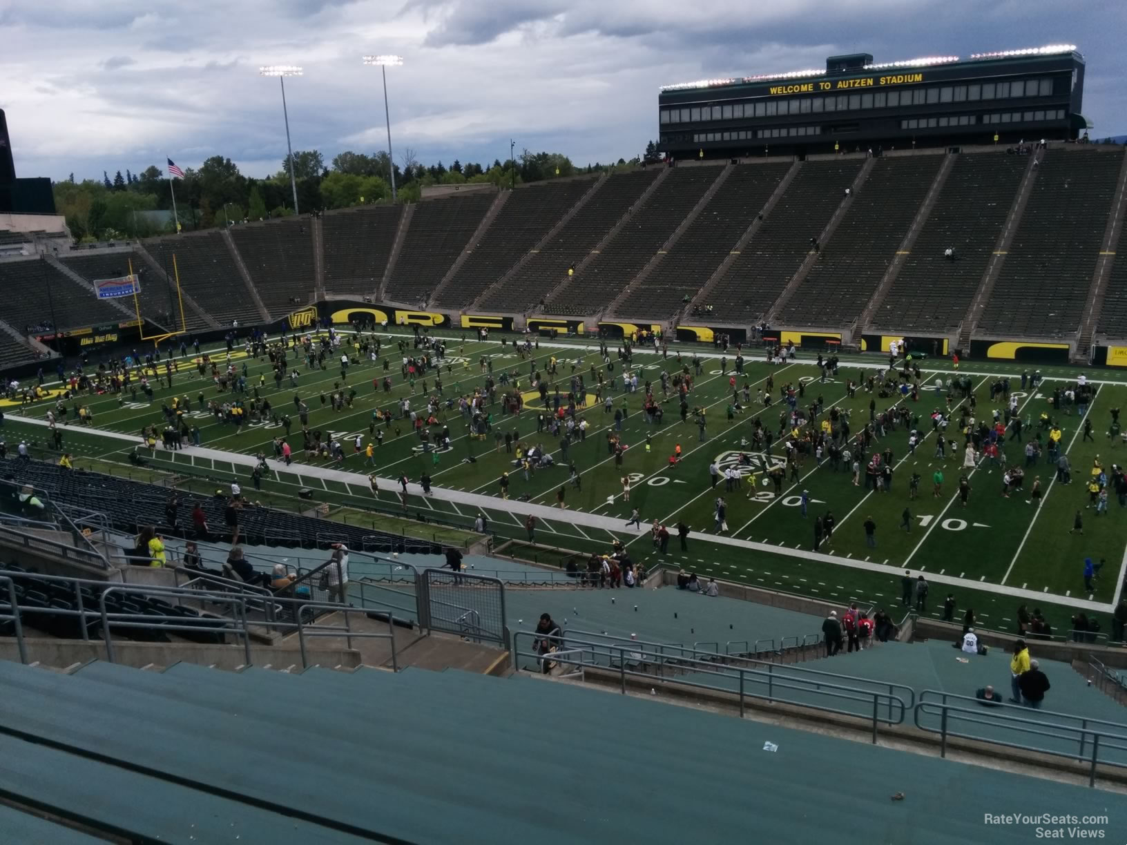 Autzen Stadium Row Chart