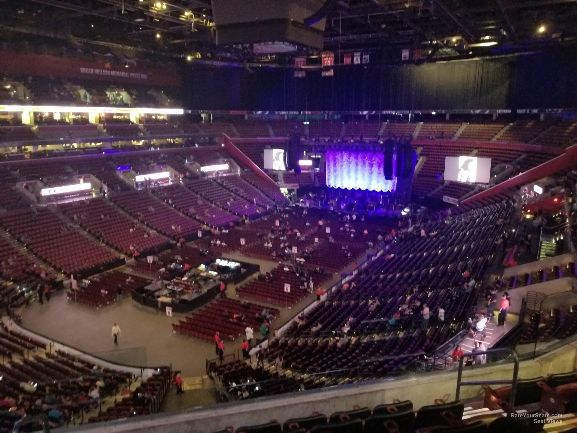 club c6, row 6 seat view  for concert - amerant bank arena