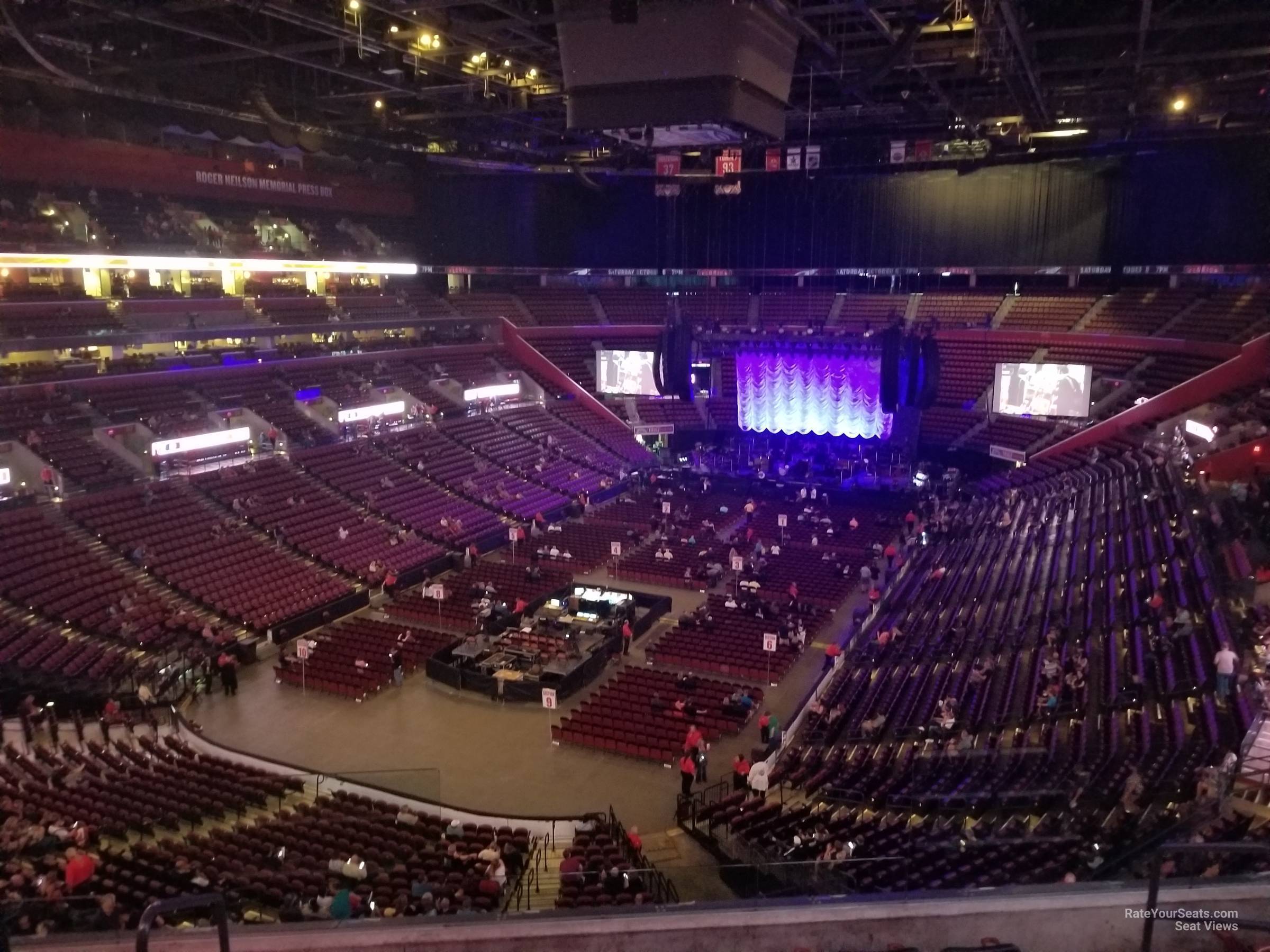 club c7, row 6 seat view  for concert - fla live arena