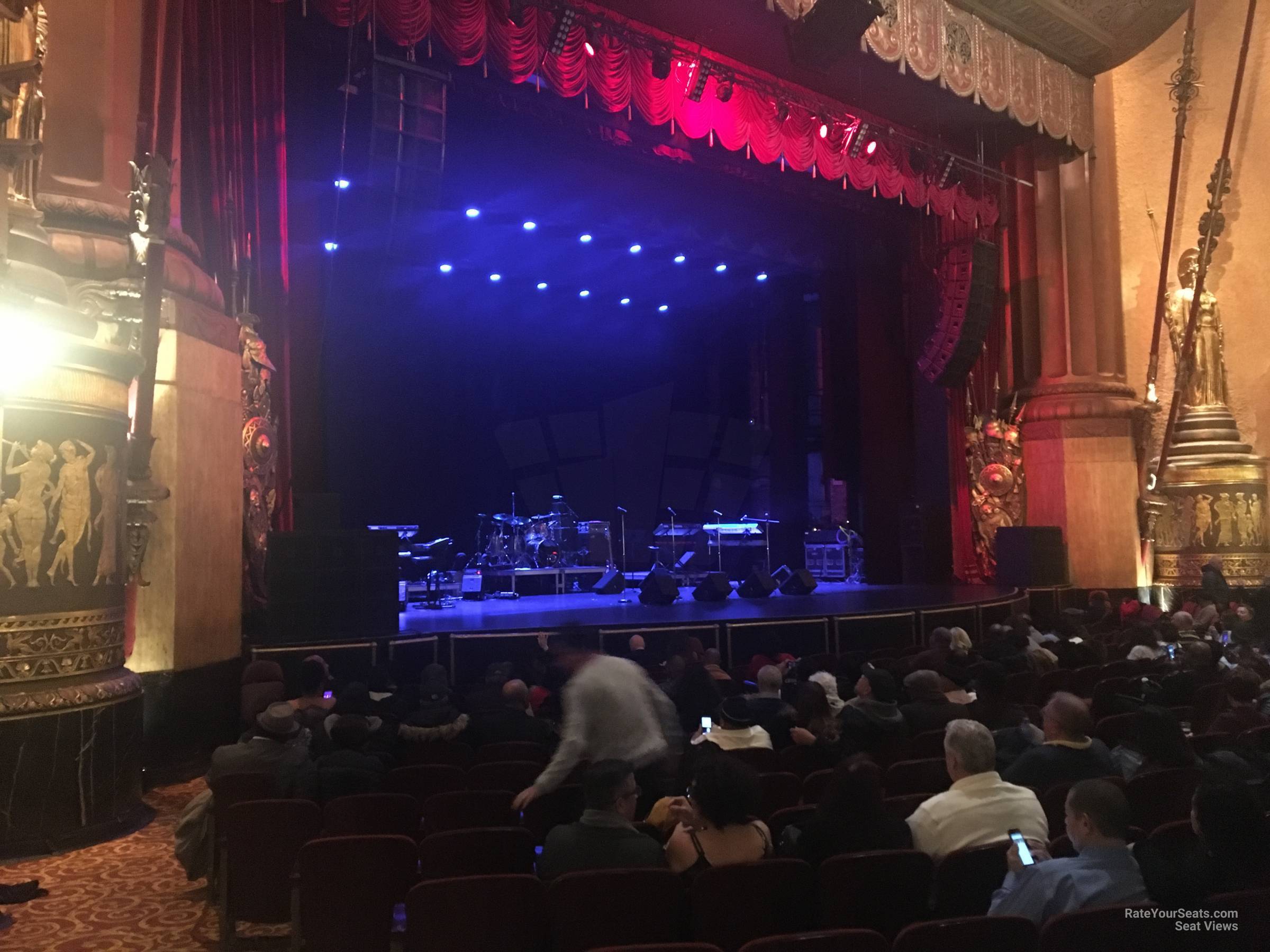 orchestra 3, row j seat view  - beacon theatre