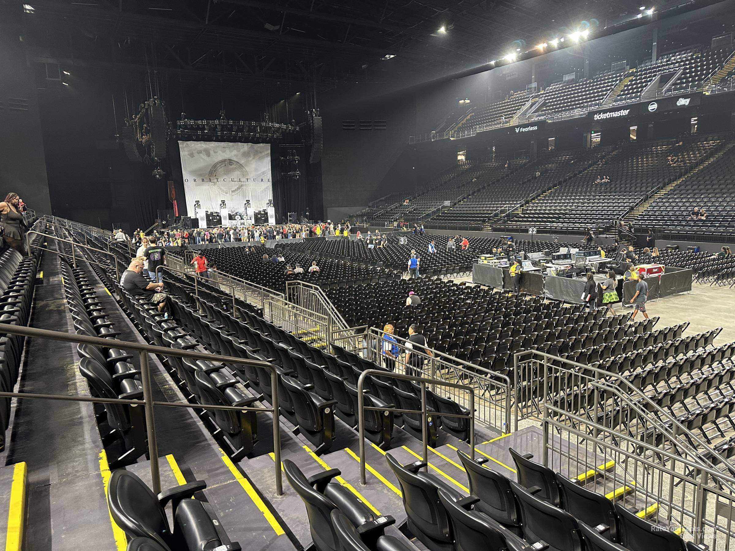 section 118, row g seat view  - cfg bank arena