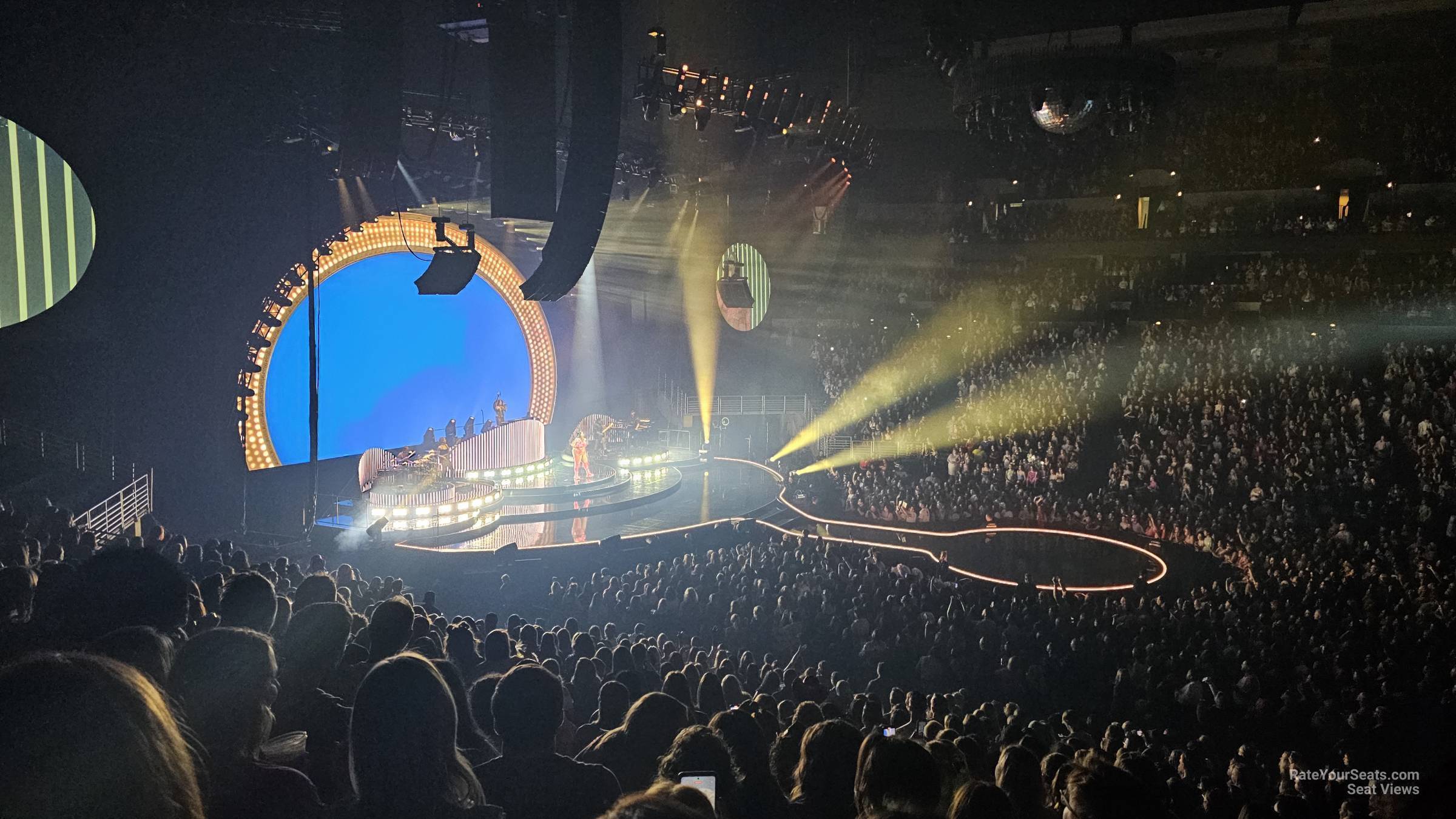 section 122, row 20 seat view  for concert - chi health center omaha