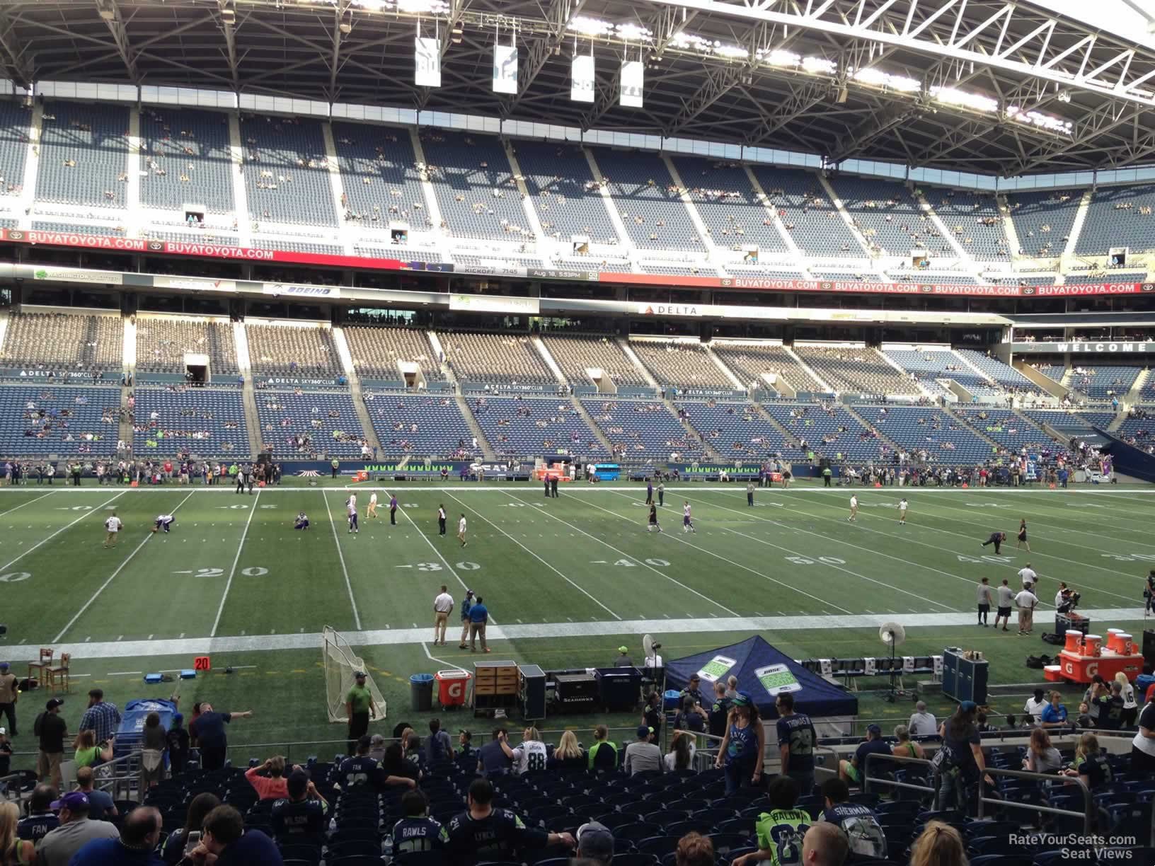 section 137, row z seat view  for football - lumen field