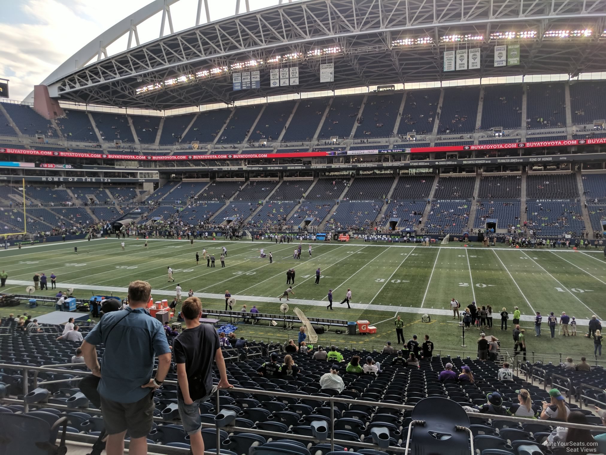 section 207, row b seat view  for football - lumen field