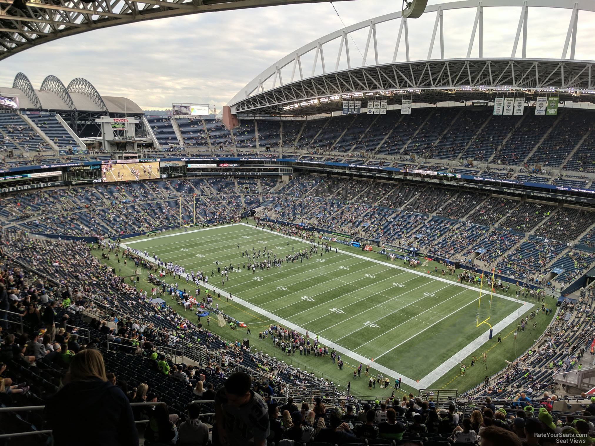 section 301, row ee seat view  for football - lumen field