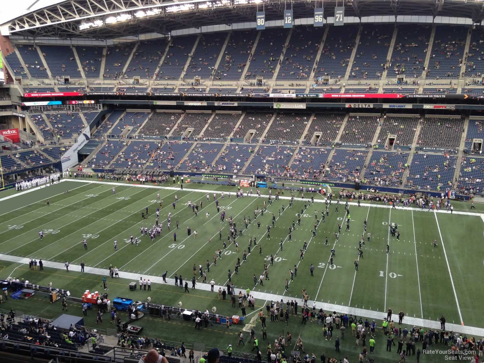 section 332, row g seat view  for football - lumen field