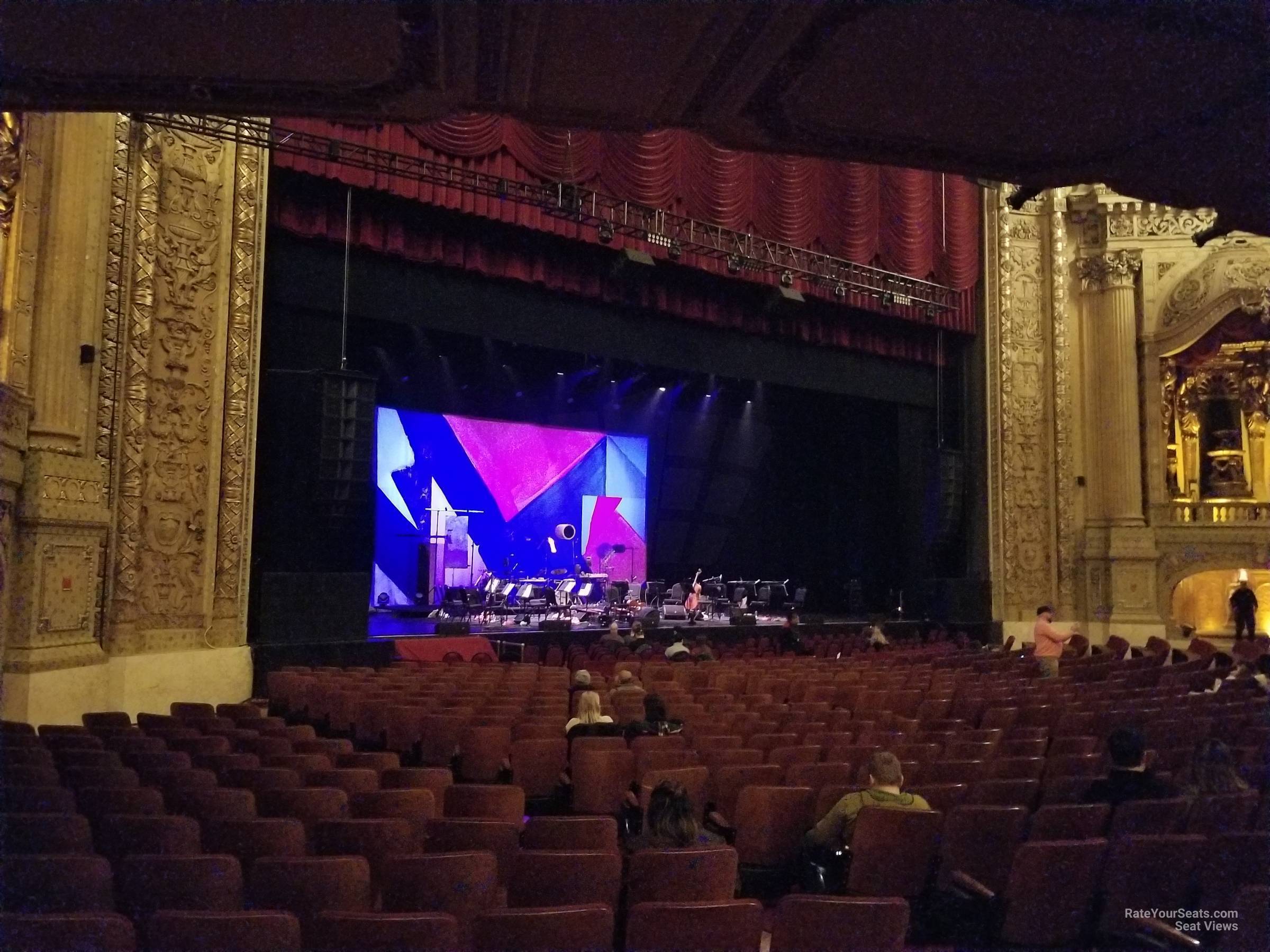 main floor 2l, row h seat view  - chicago theatre