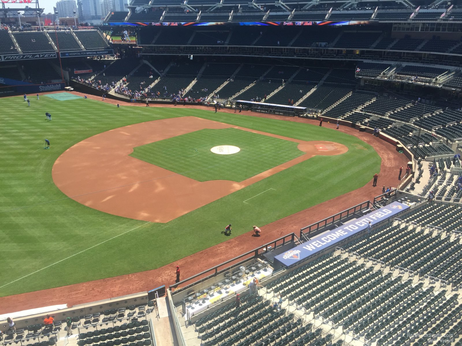 section 425, row 1 seat view  for baseball - citi field