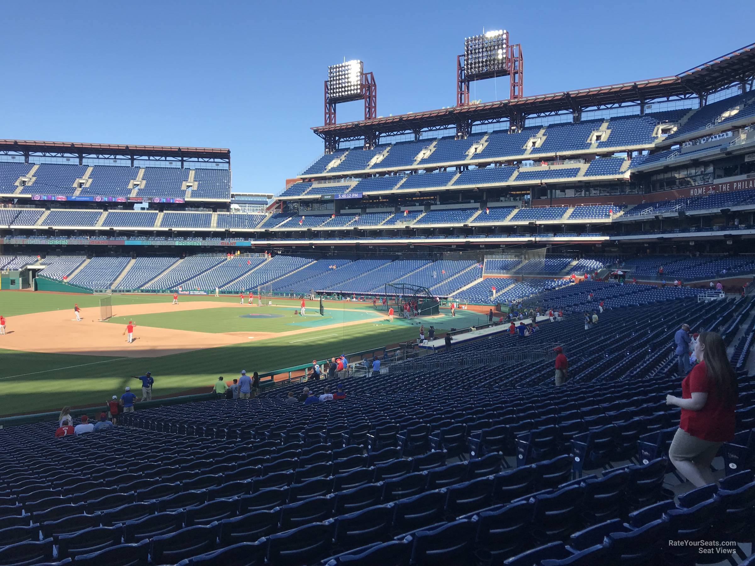 Section 110 Citizens Bank Park 17 - txd7khn
