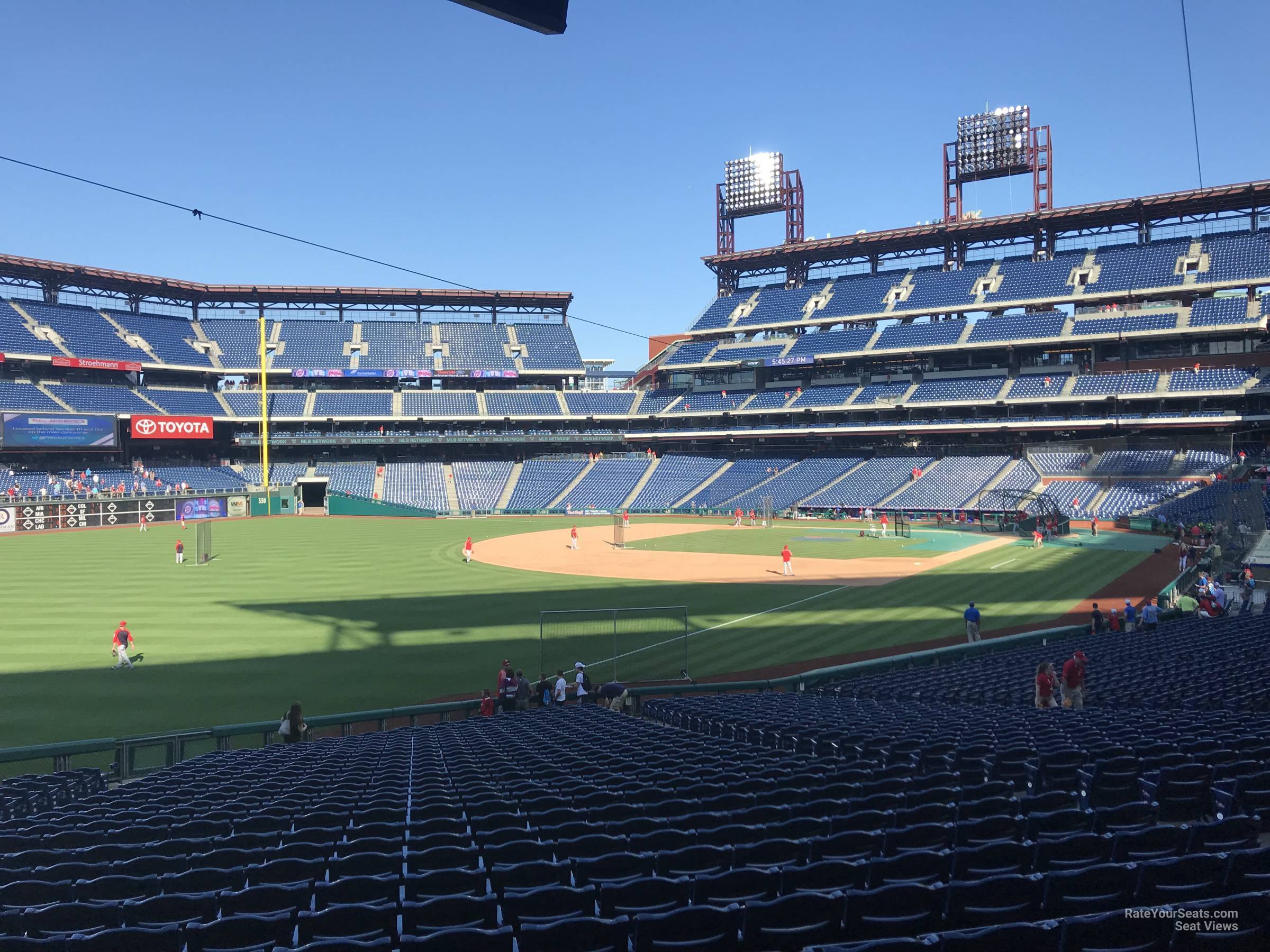 Section 110 Citizens Bank Park 17 - 6g3d2xl