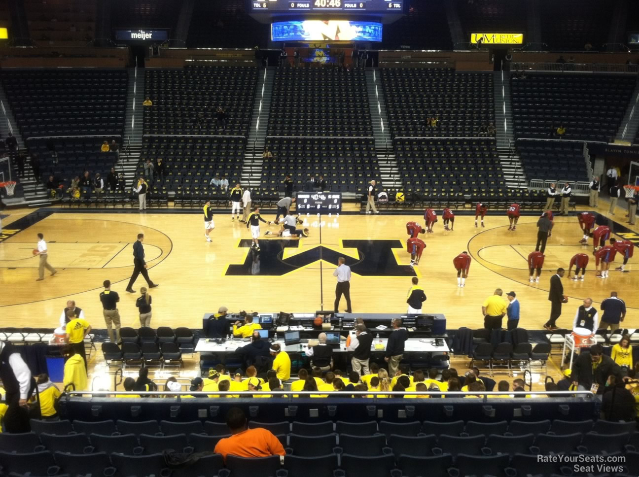 section 123, row 16 seat view  - crisler center