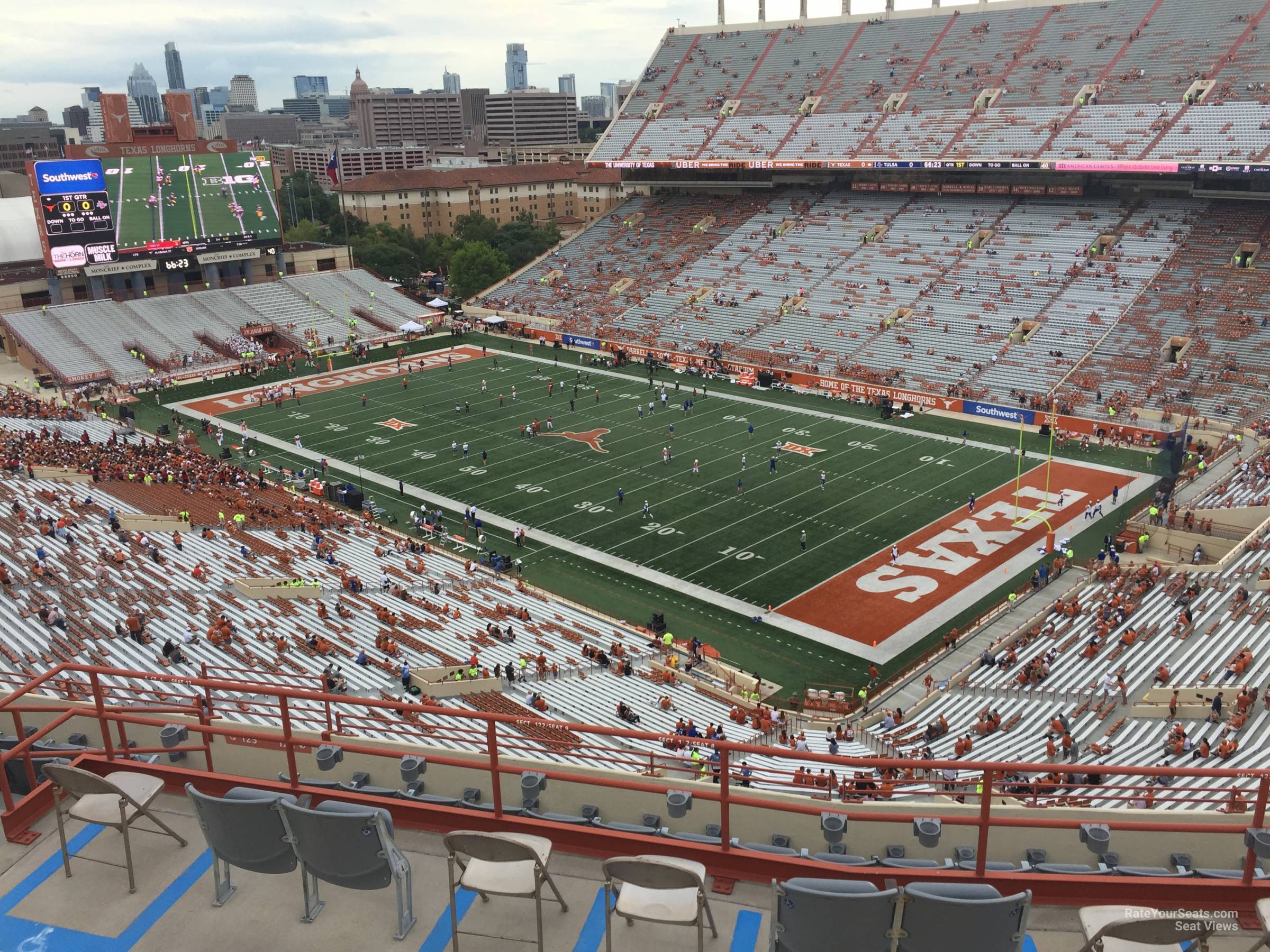 section 122, row 10 seat view  - dkr-texas memorial stadium