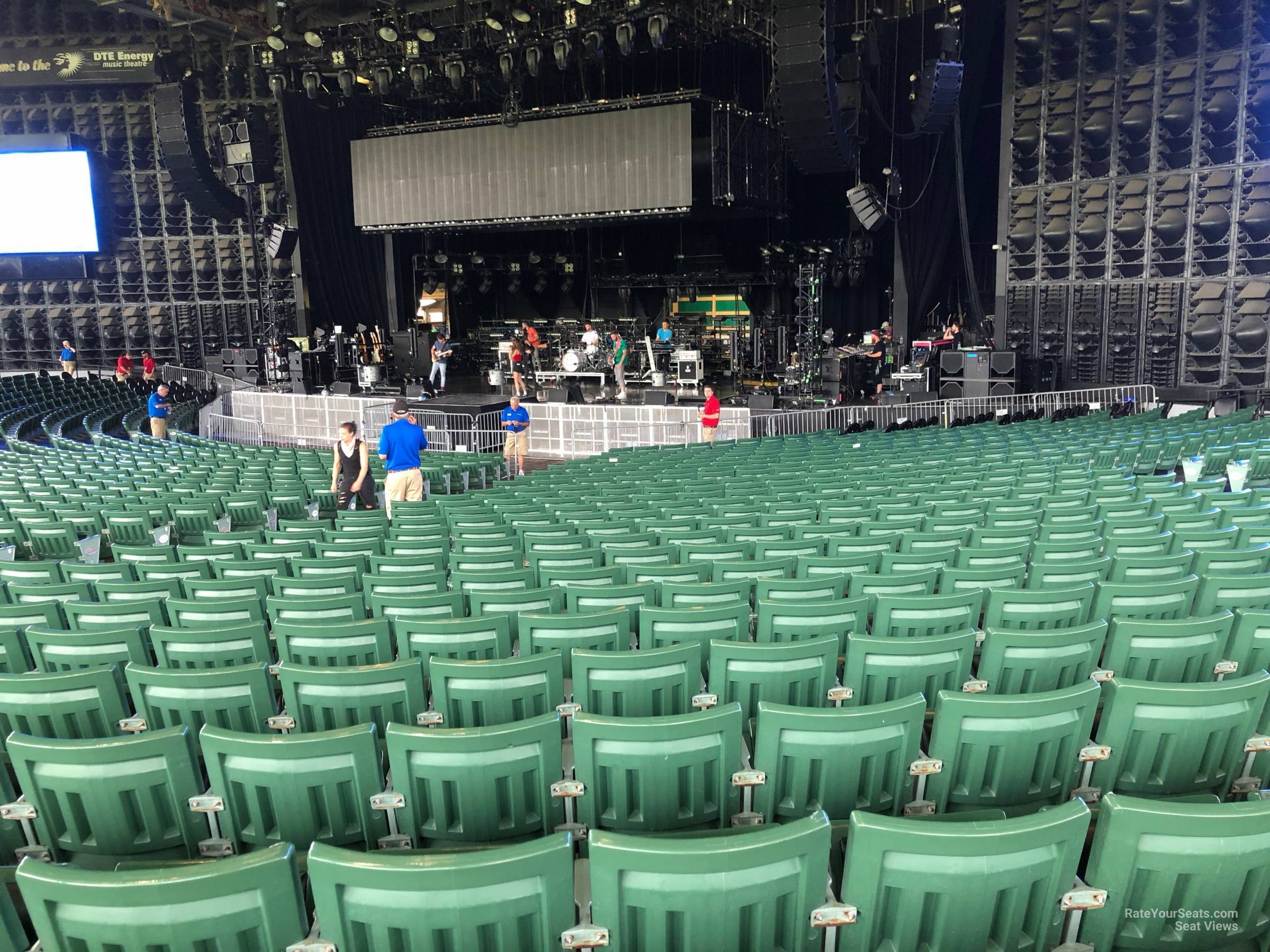 right center 5, row z seat view  - pine knob music theatre