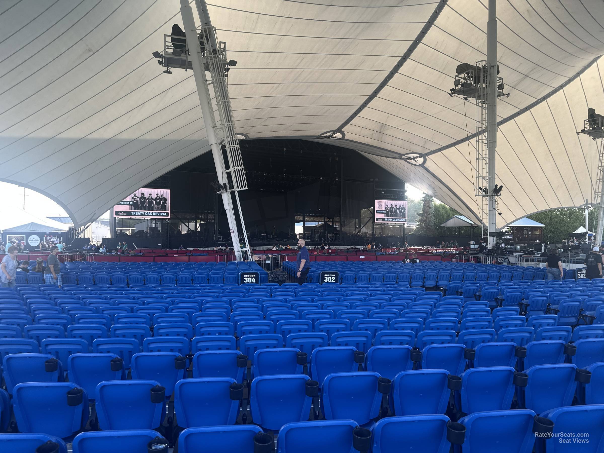 section 404, row 15 seat view  - darien lake amphitheater